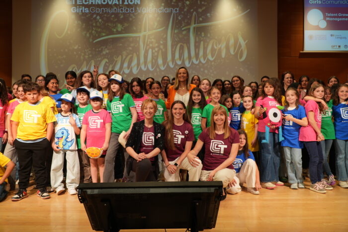 València apoya a la nueva generación de mujeres tecnológicas en la final de Technovation Girls CV 