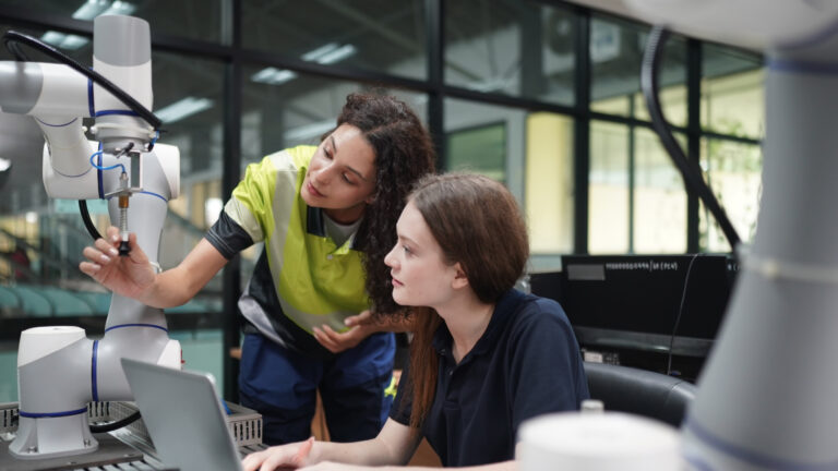 Mujeres en laboratorio